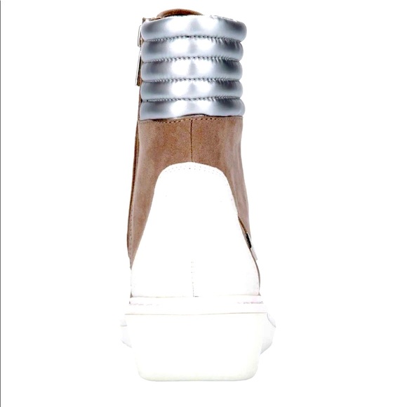 Kenneth Cole REACTION Women's Rhyme Hiker Sport Wp Boot. Size 6. - Picture 3 of 8